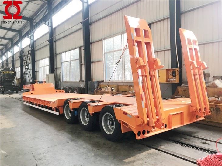 Trailer Tempat Tidur Rendah