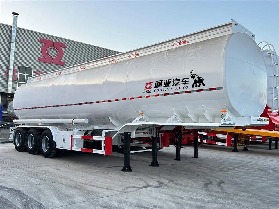 Trailer Semi Tanker Minyak Fuwa 3 Gandar