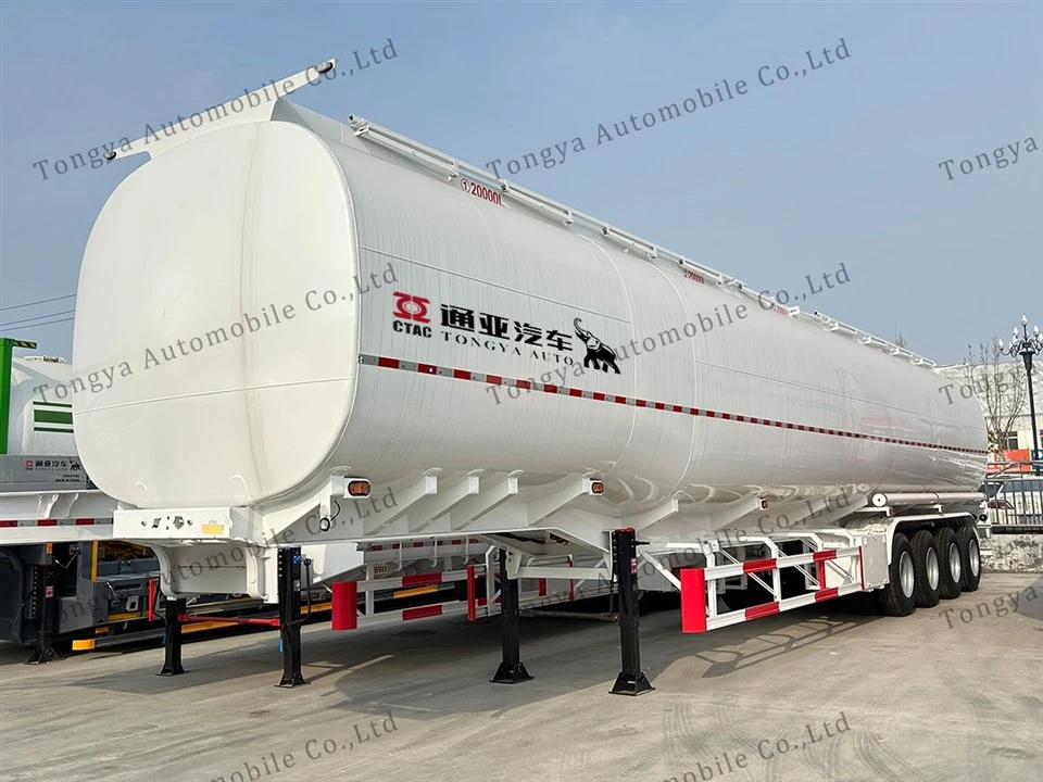 Trailer Semi Tanker Bahan Bakar 4 Gandar 80000L