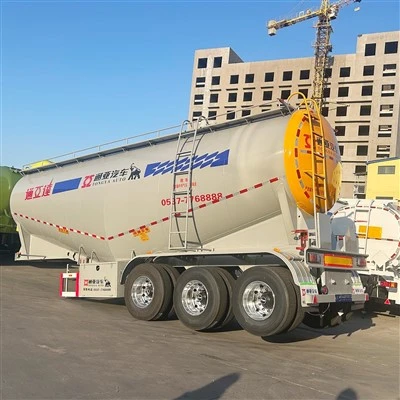 Trailer Semi Tanker Semen Curah 3 Gandar